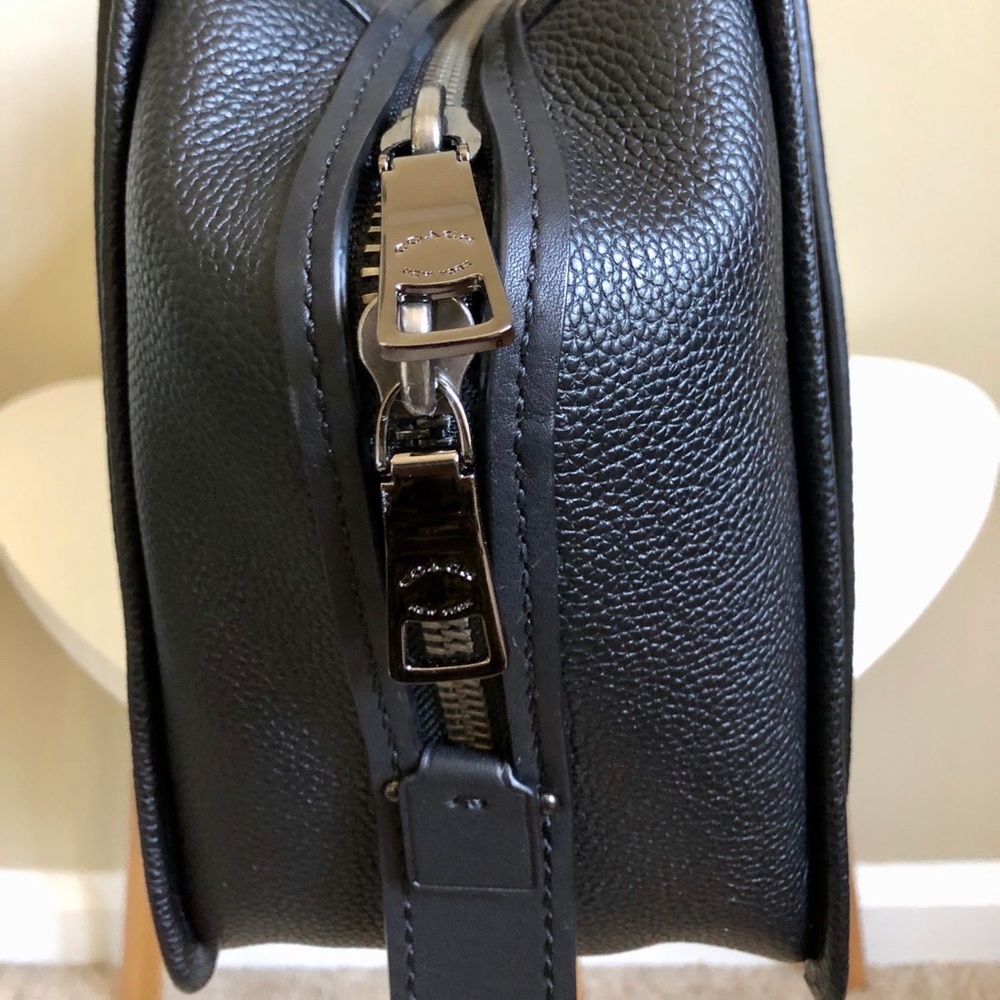 SOLD: Authentic Coach Dreamer 36, NWT - Picture 4 of 8